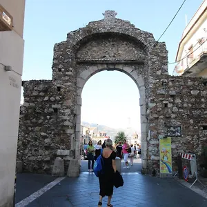 Appartement C'est La Vie, Taormina